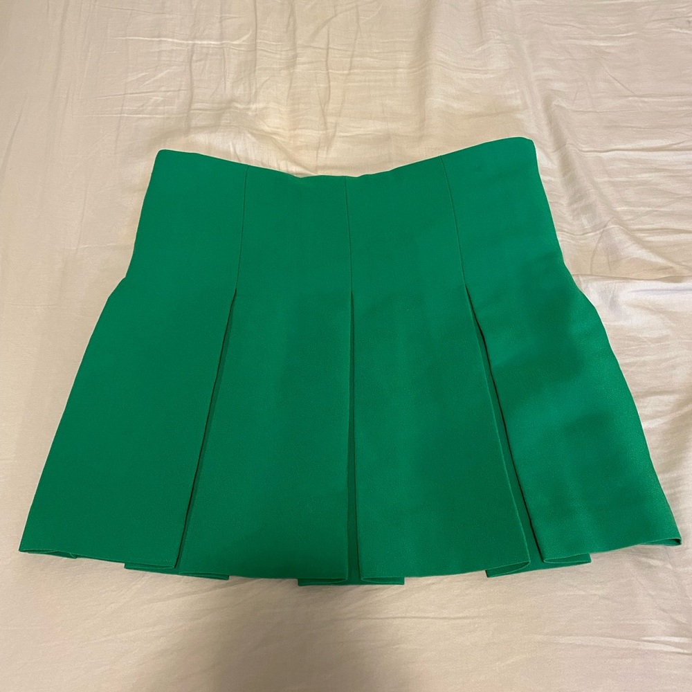Aritzia green tennis skirt